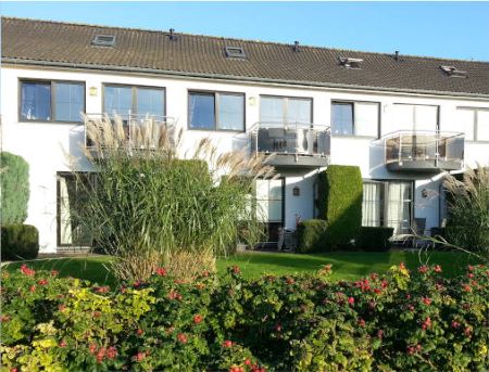 Ferienanlage Dorum-Neufeld von außen mit Apartments